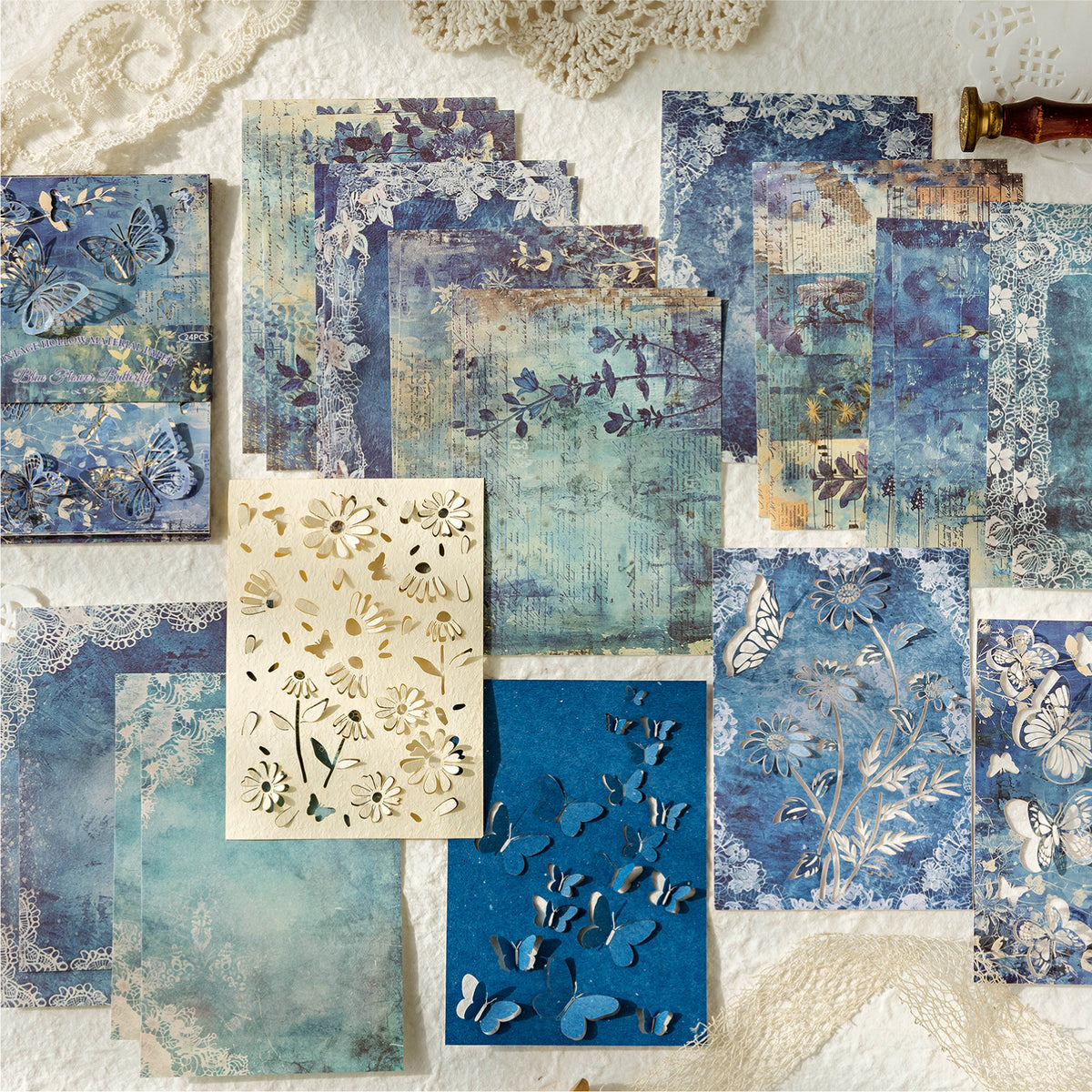 Butterfly Dance Between Papers 24pcs