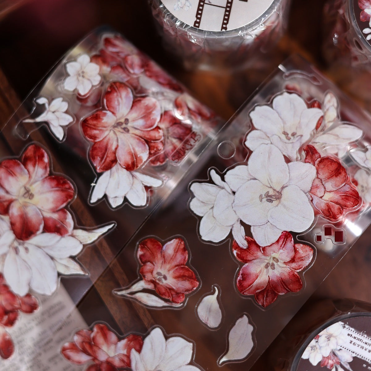 5cm*100cm Crimson Flower Tape