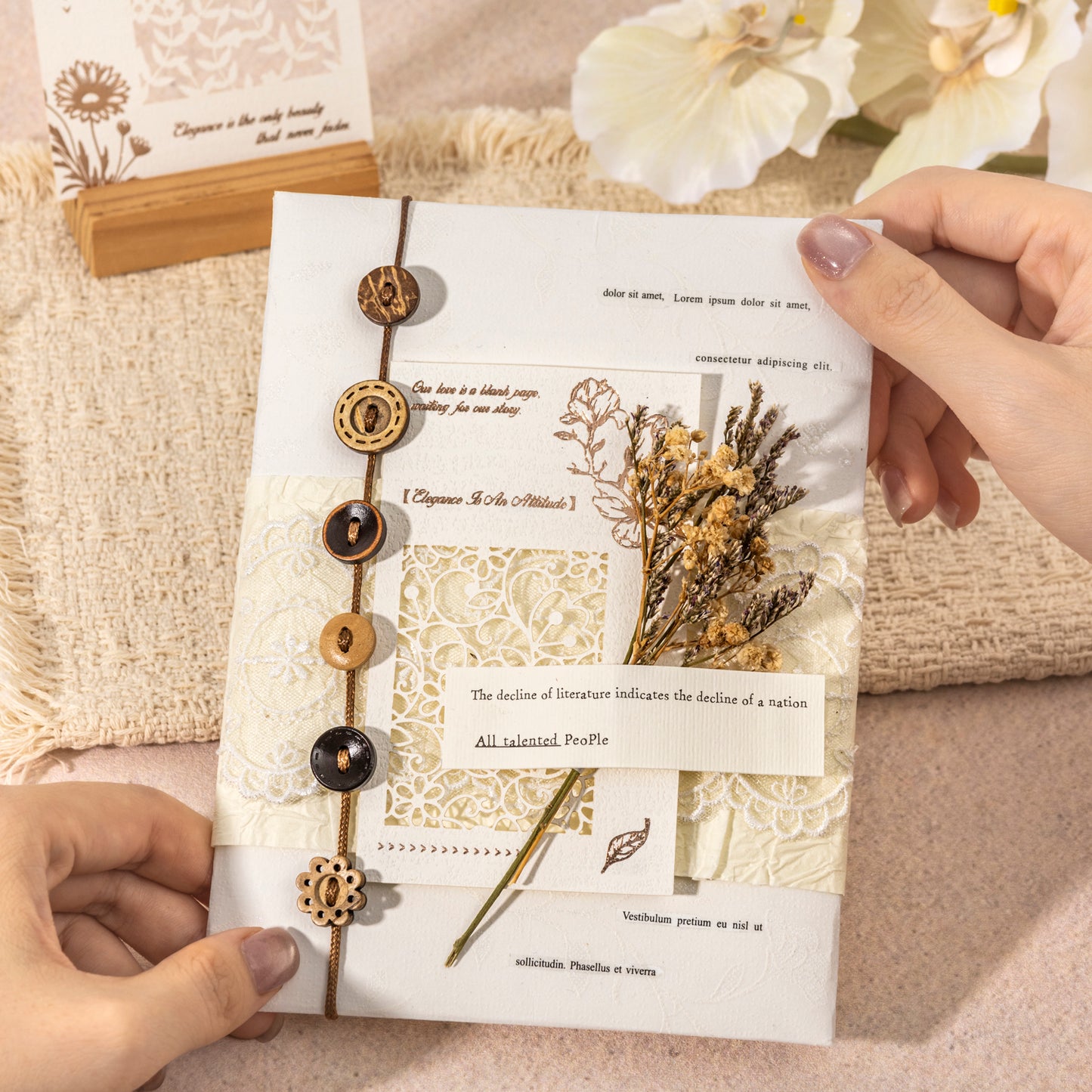 Flowering in The Pages 8pcs