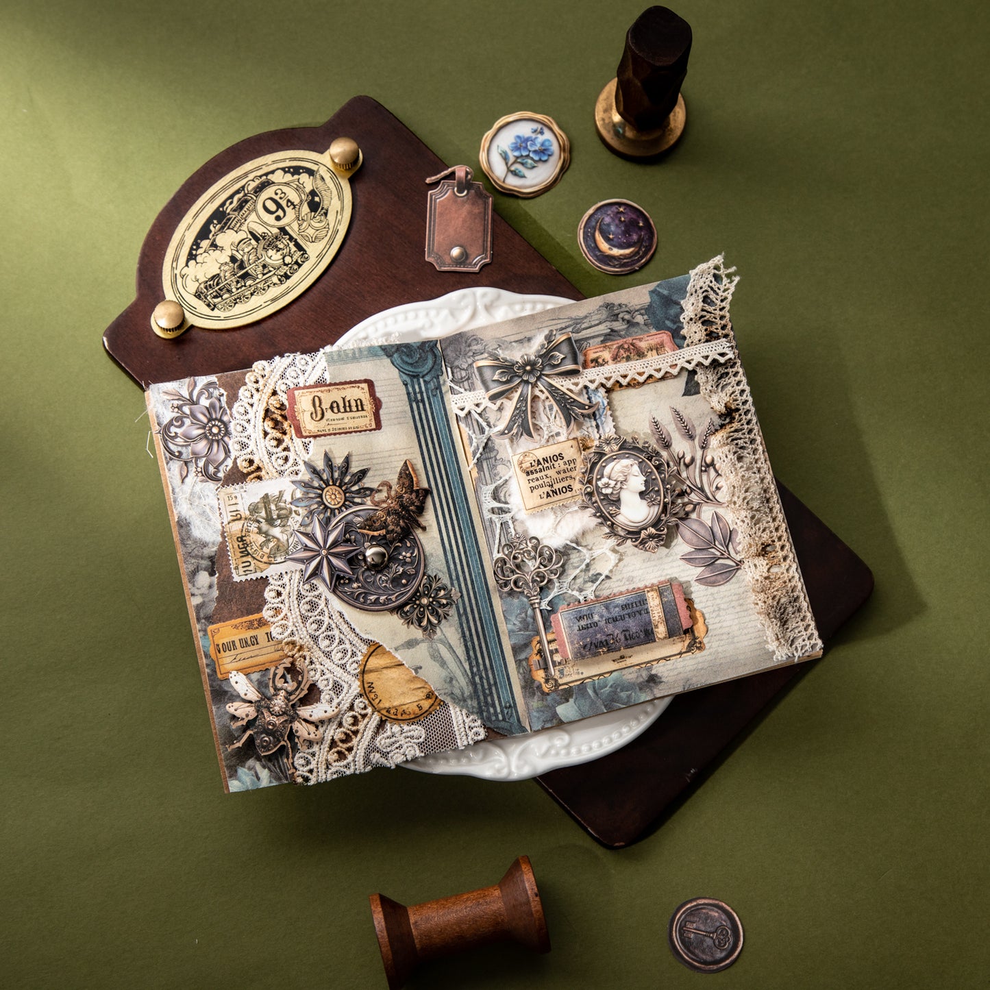 Little Black Box Stickers 100pcs