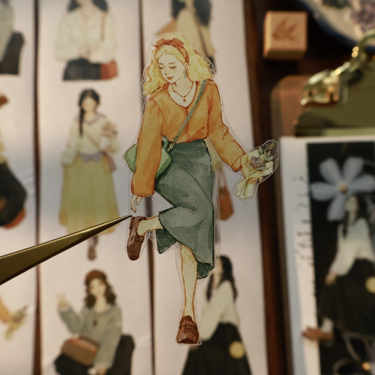 5.5cm*100cm Pre-Cut Retro Girl Tape