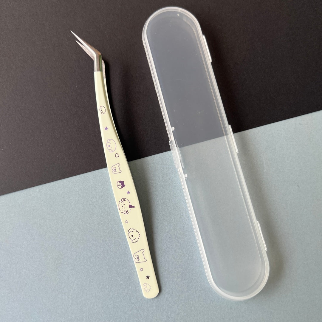 Tweezers