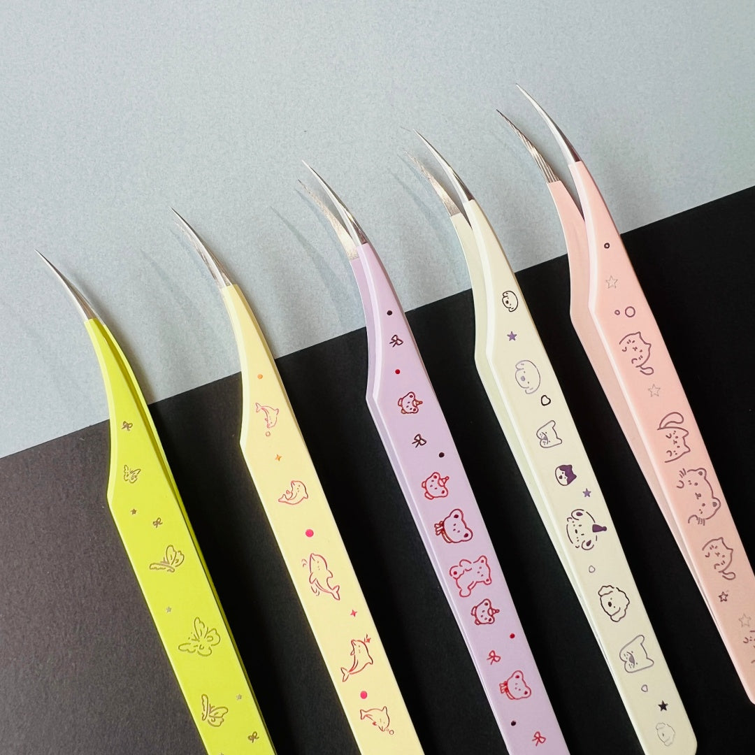 Tweezers