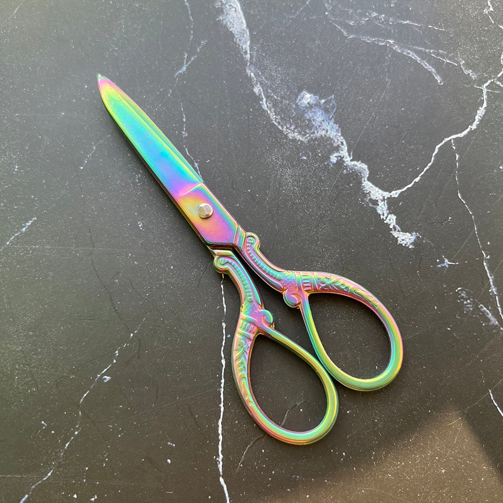 Vintage 2.6" Raw Brass Scissors Charm – 20mm Metal Stamping For Jewelry Making